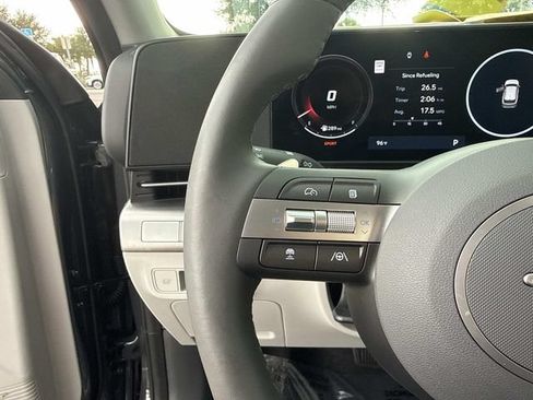 Used 2026 Hyundai Kona Limited FWD image 31
