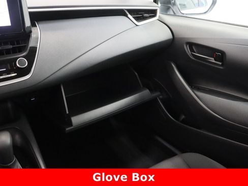 Certified 2025 Toyota Corolla LE image 20