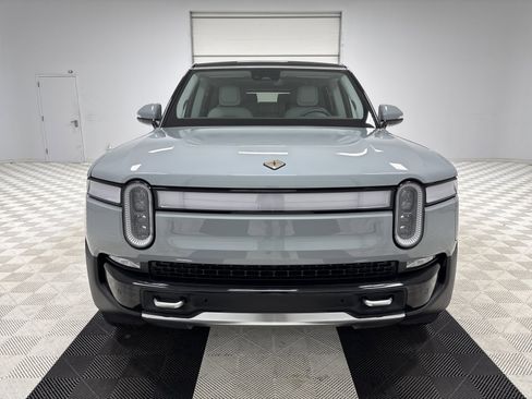 Used 2024 Rivian R1S Adventure AWD/4WD image 8