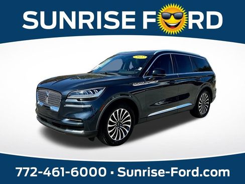 Used 2022 Lincoln Aviator Reserve w/ Elements Package Plus image 1