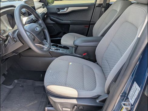 Used 2020 Ford Escape SE FWD image 13