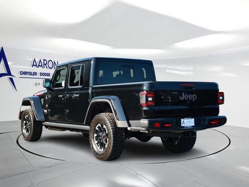 New 2026 Jeep Gladiator Rubicon w/ Steel Power Dome Hood Package AWD/4WD image 2