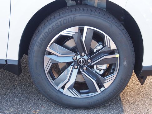 New 2026 Nissan Murano SL image 9