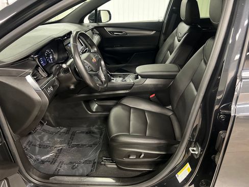 Certified 2020 Cadillac XT5 Luxury AWD/4WD image 12
