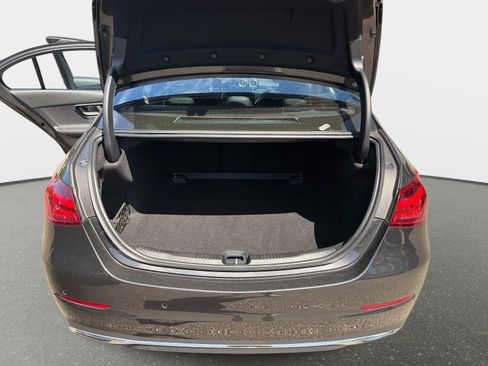 Used 2026 Mercedes-Benz C 300 Sedan image 11
