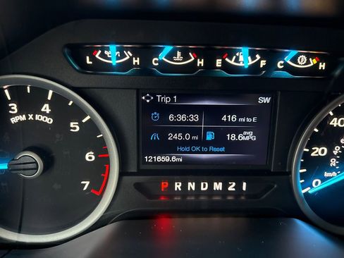 Used 2016 Ford F150 XLT w/ Equipment Group 302A Luxury image 18