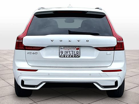 Used 2024 Volvo XC60 T8 Plus w/ Protection Package Premier AWD/4WD image 7