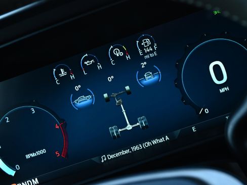 Used 2026 Ford F450 Platinum w/ Platinum Plus Package image 28