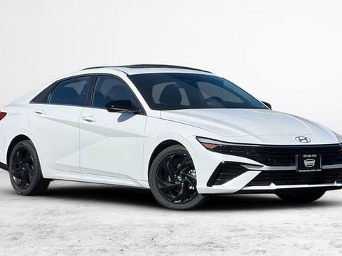 New 2026 Hyundai Elantra SEL Sport image 2