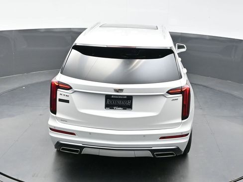 Used 2020 Cadillac XT6 Premium Luxury image 33