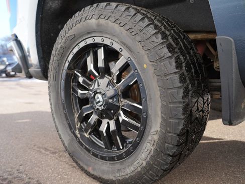 Used 2020 Chevrolet Silverado 1500 RST image 29