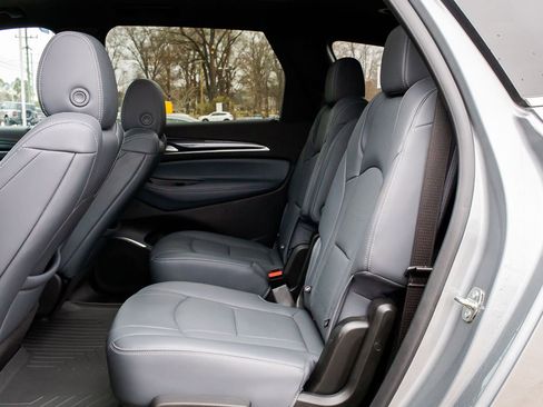 Used 2023 Buick Enclave Essence w/ Experience Buick Package image 16