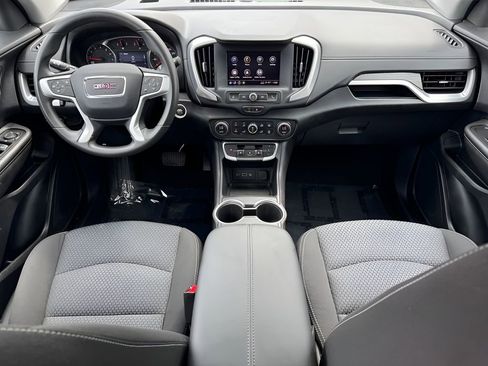 Used 2022 GMC Terrain SLE w/ Driver Convenience Package FWD image 18