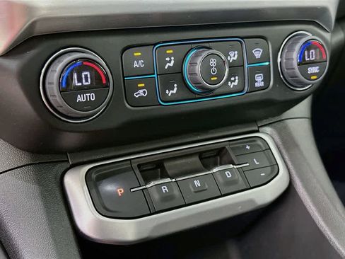 Used 2023 GMC Acadia SLT w/ Elevation Edition AWD/4WD image 18