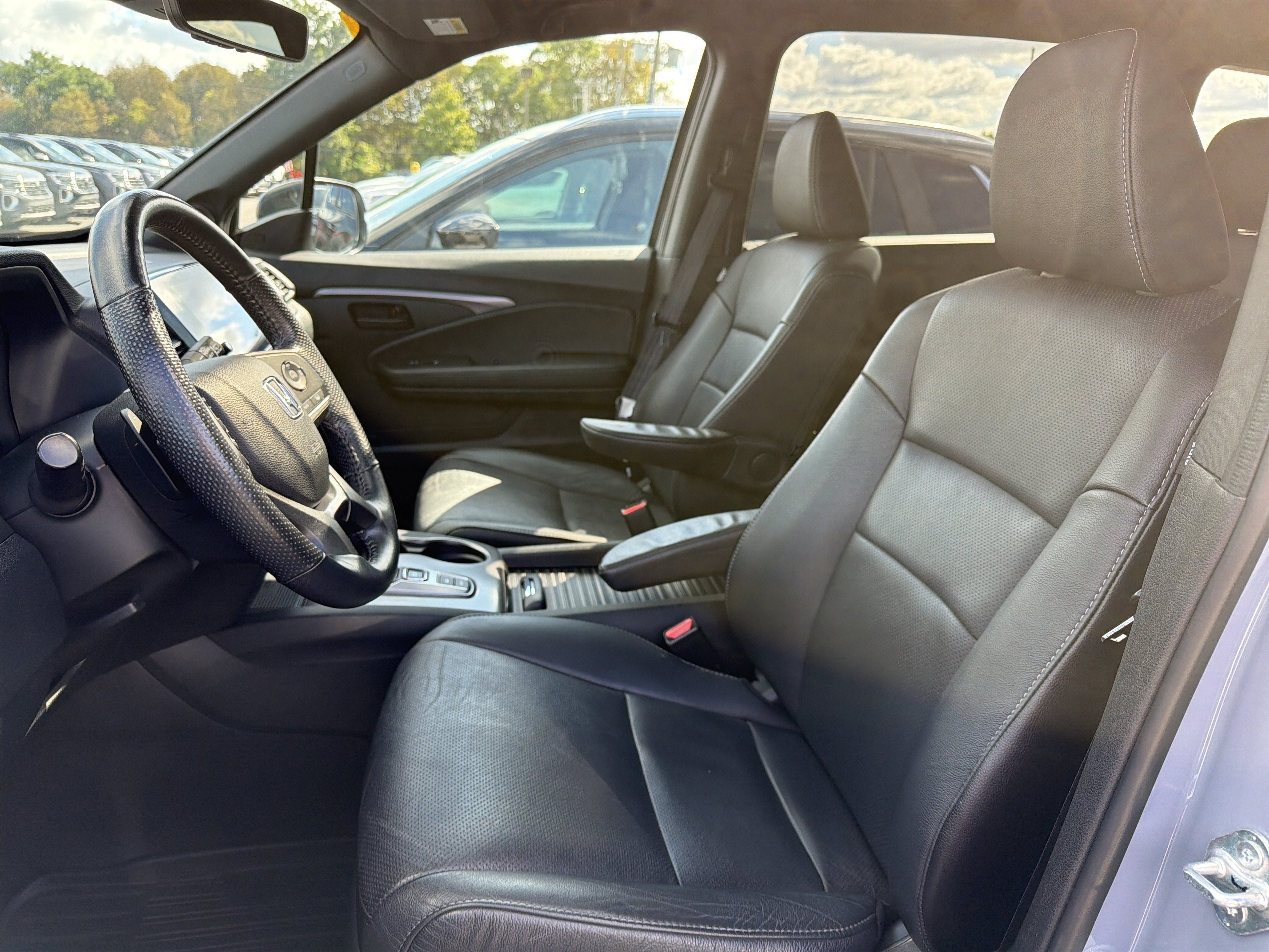 Used 2023 Honda Passport EX-L image 9