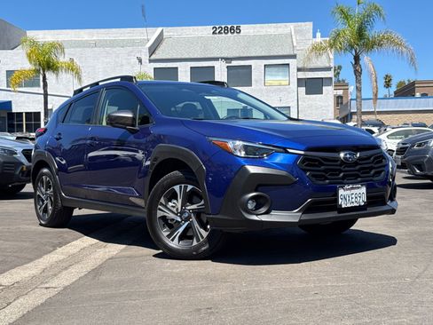 Certified 2024 Subaru Crosstrek 2.0i Premium w/ Crosstrek Mirror Package image 2