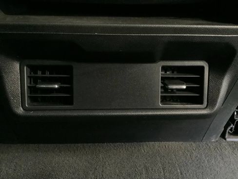 Used 2021 Chevrolet Silverado 2500 Custom w/ Custom Value Package AWD/4WD image 33