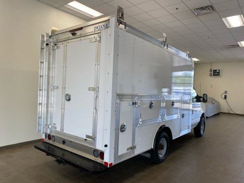 New 2026 Ford E-350 and Econoline 350 Super Duty w/ Power Equipment Group image 12