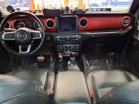 Used 2021 Jeep Gladiator Rubicon image 16