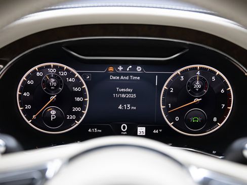 Used 2021 Bentley Flying Spur W12 image 74