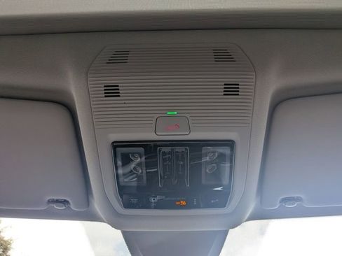 New 2026 Volkswagen Atlas Peak Edition image 25