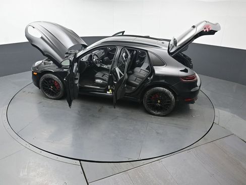 Used 2017 Porsche Macan GTS image 50