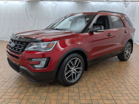 Used 2016 Ford Explorer Sport w/ Equipment Group 401A image 3