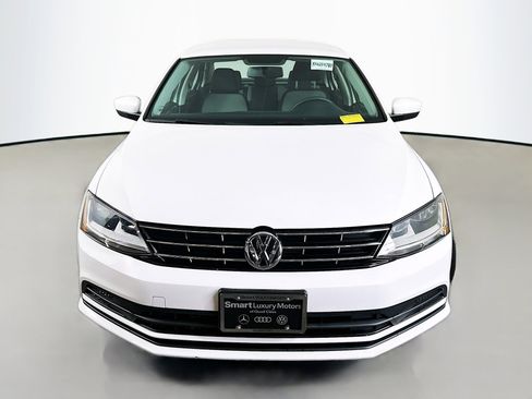 Used 2018 Volkswagen Jetta S image 2