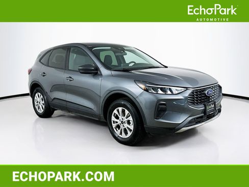Used 2025 Ford Escape Active image 1