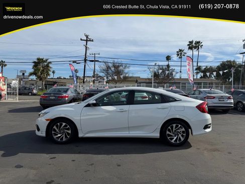 Used 2017 Honda Civic EX image 8
