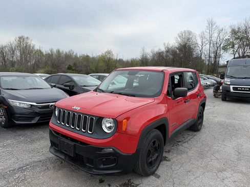Used 2015 Jeep Renegade Sport w/ Power & Air Group image 2