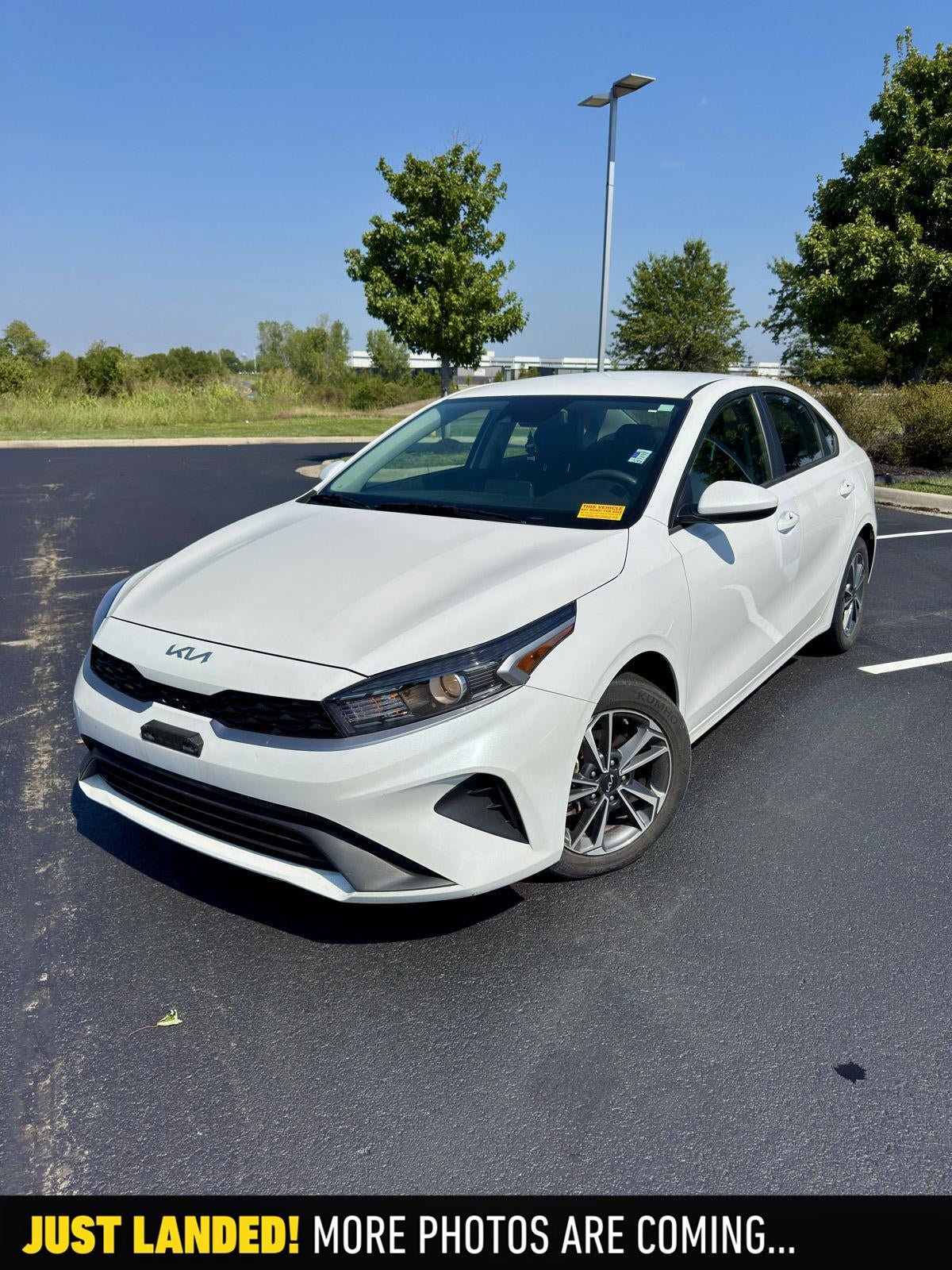 Used 2023 Kia Forte LXS FWD image 1