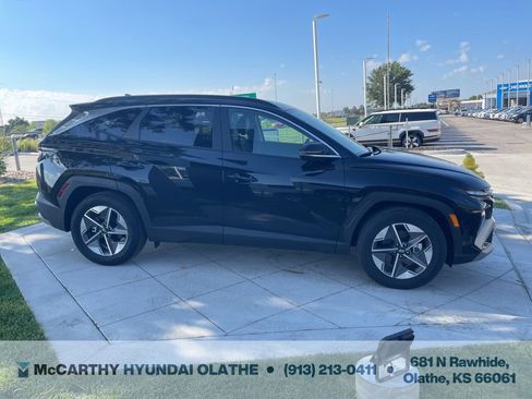 Certified 2025 Hyundai Tucson SEL FWD image 17
