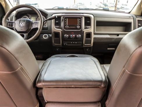 Used 2016 RAM 3500 Tradesman w/ Chrome Appearance Group AWD/4WD image 19
