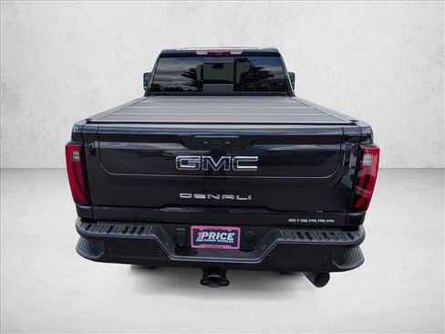 Used 2025 GMC Sierra 2500 Denali Ultimate w/ Max Trailering Package AWD/4WD image 6