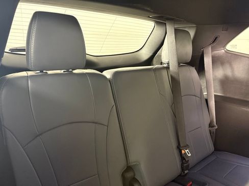 Certified 2023 Buick Enclave Premium w/ Experience Buick Package FWD image 21
