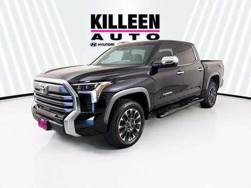 Used 2025 Toyota Tundra Limited AWD/4WD image 3