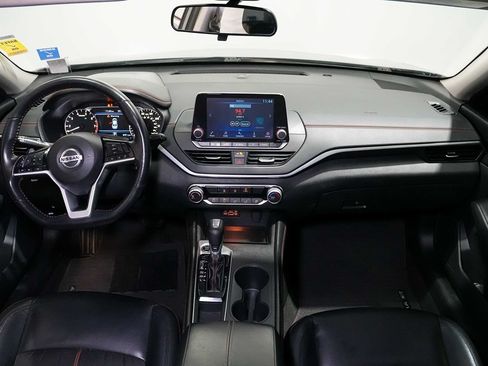 Used 2021 Nissan Altima 2.5 SR FWD image 21