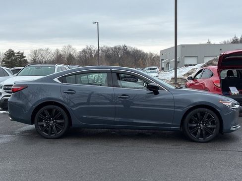 Used 2021 MAZDA MAZDA6 Carbon Edition image 2