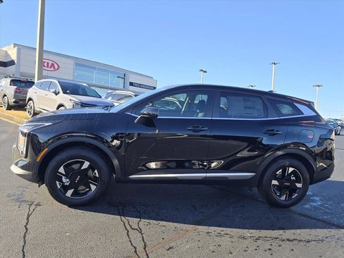 New 2026 Kia Sportage LX image 6