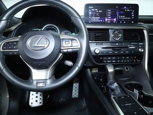 Used 2022 Lexus RX 450h F Sport image 31