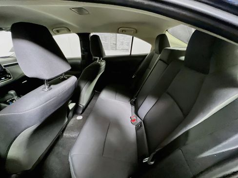 Used 2026 Toyota Corolla LE FWD image 27