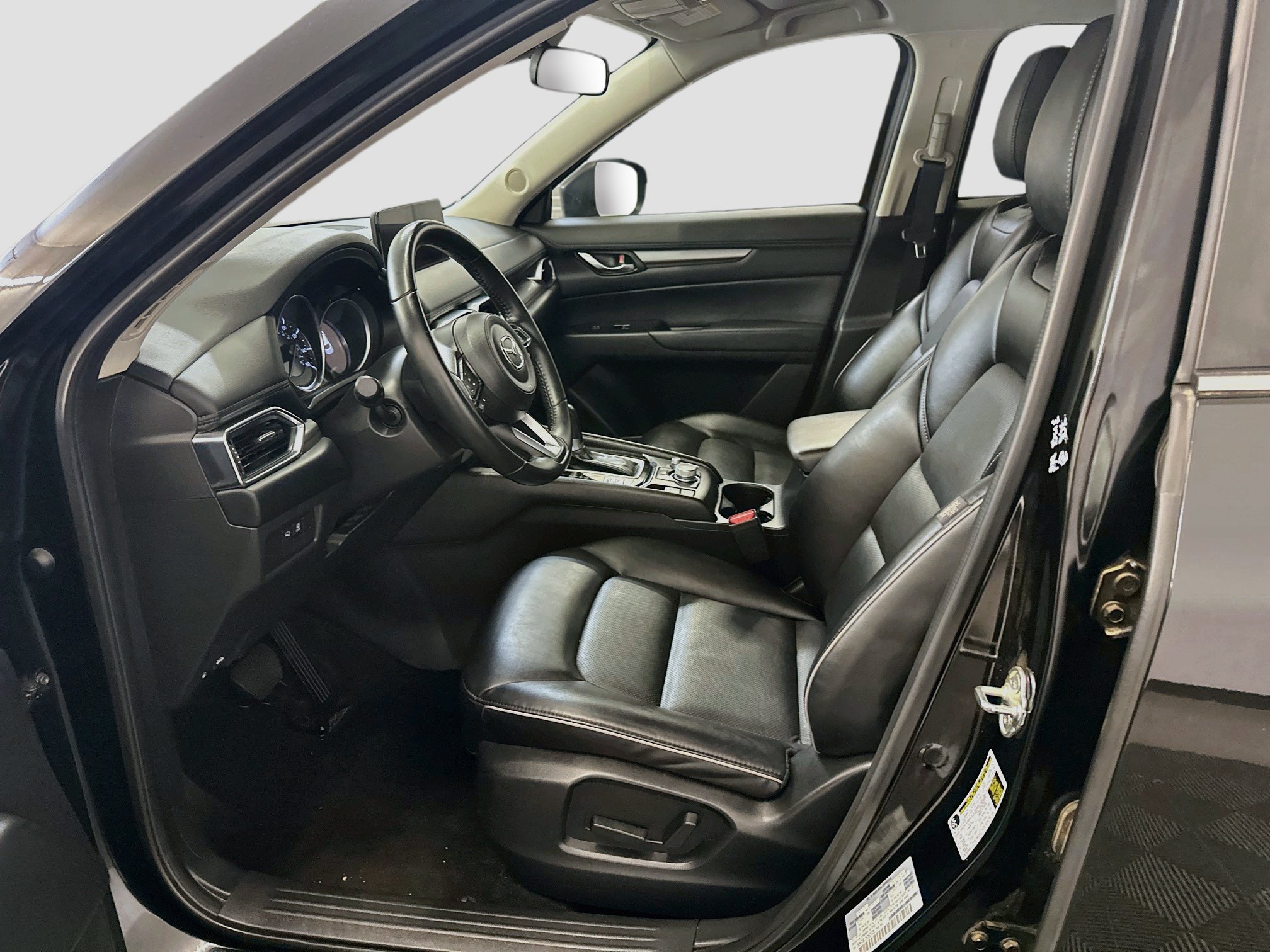 Used 2025 MAZDA CX-5 AWD 2.5 S w/ Select Package image 13