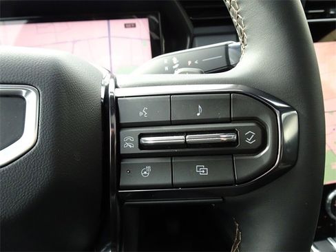 New 2026 GMC Terrain AT4 w/ Convenience Package III image 22