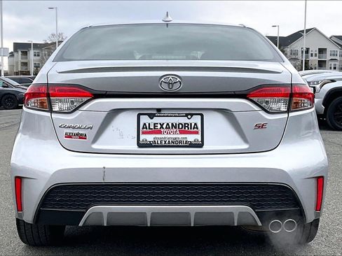 Used 2020 Toyota Corolla SE w/ Carpet Mat Package (TMS) image 4
