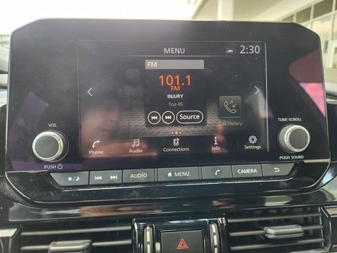 Used 2023 Nissan Pathfinder Rock Creek AWD/4WD image 16