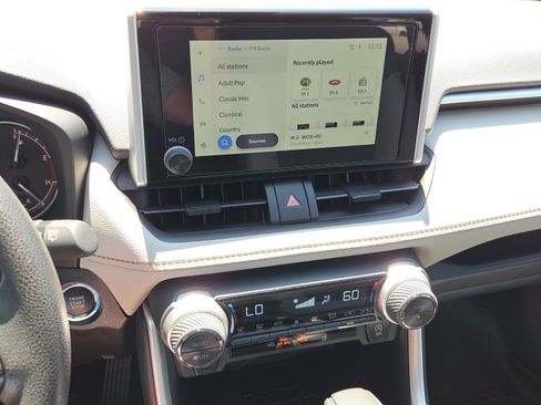 Certified 2025 Toyota RAV4 XLE w/ Convenience Package FWD image 19