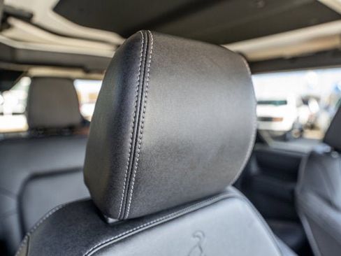 New 2025 Ford Bronco Badlands image 40