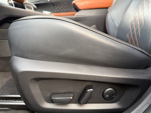 Used 2022 Mitsubishi Outlander SEL image 13