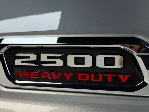Used 2019 RAM 2500 Tradesman w/ Chrome Appearance Group RWD image 11